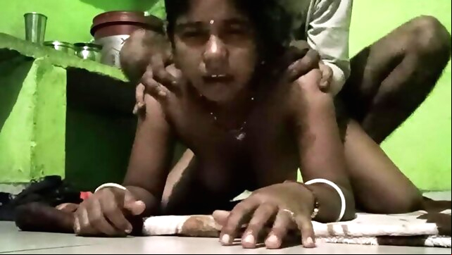 Doggy style mein chudai husband wife xxx indian video
